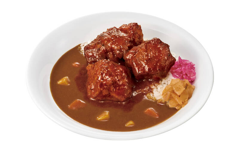 超ボリュームカレーきた！ すき家「ポークロックカレー」は肉トリプル＆メガも