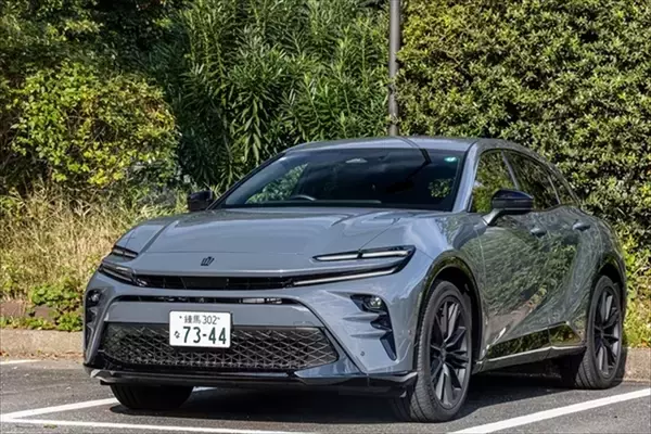 「「クラウン、どれ買うのが正解？」全4モデルを乗り比べたら“答え”が見えた」の画像