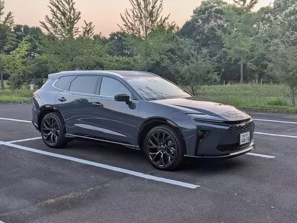 「「クラウン、どれ買うのが正解？」全4モデルを乗り比べたら“答え”が見えた」の画像