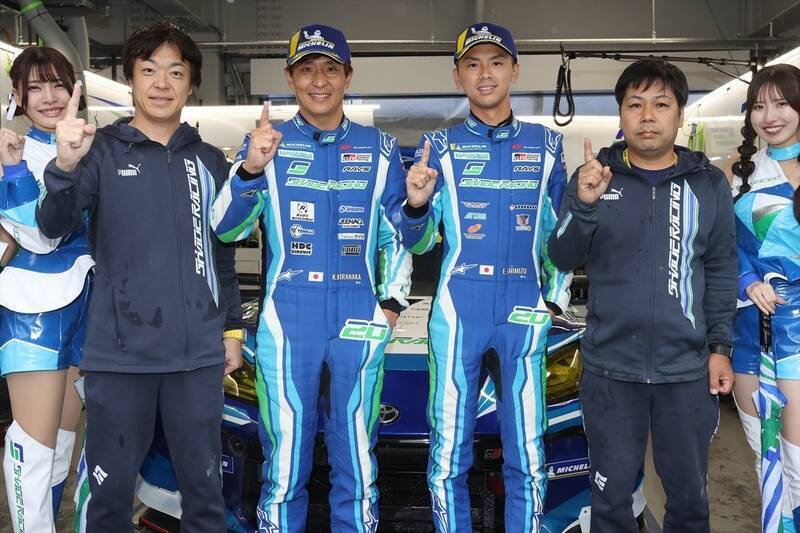 雨で予選中止のSUPER GT 第6戦！ ウェット路面でグランツーリスモ王者の冨林が粘りの走り
