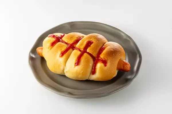 「セブンに「ハロウィン」限定の7品が登場！黒×オレンジがｶﾜｲｲ!!」の画像