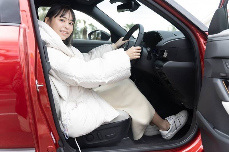 ロータリーエンジンを知らないアイドルが「MX-30 Rotary-EV」で感じた走りの良さ