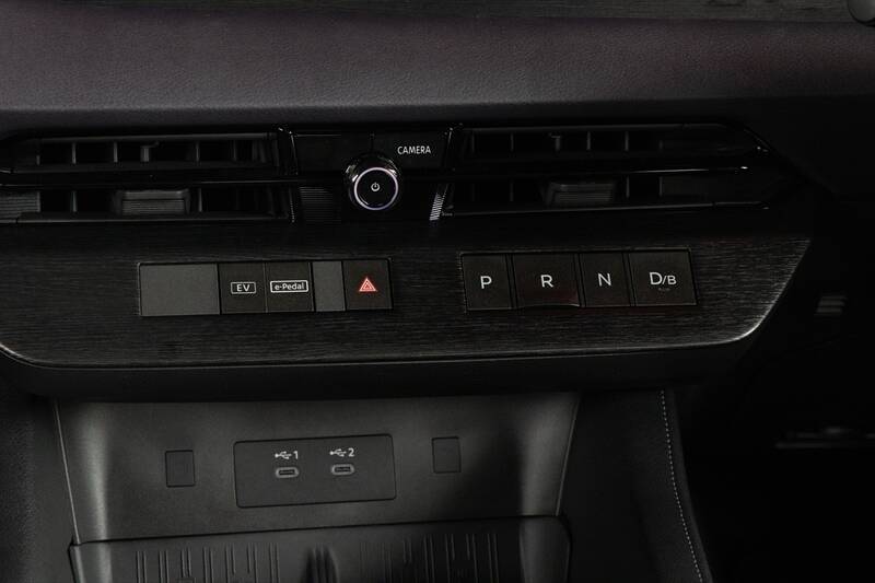 打倒アルファードの大本命！ 日産復活の狼煙、新型「エルグランド」が示す高級ミニバンの最適解