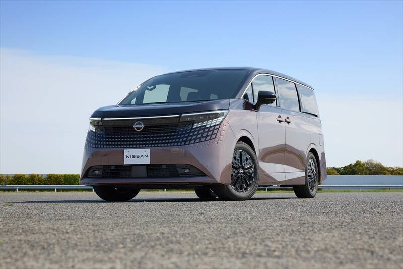打倒アルファードの大本命！ 日産復活の狼煙、新型「エルグランド」が示す高級ミニバンの最適解