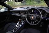 「「ついに911、お前もか…」伝統の変化を嘆く前に乗るべき、約2000万円の超ピュアな「カレラT」」の画像21