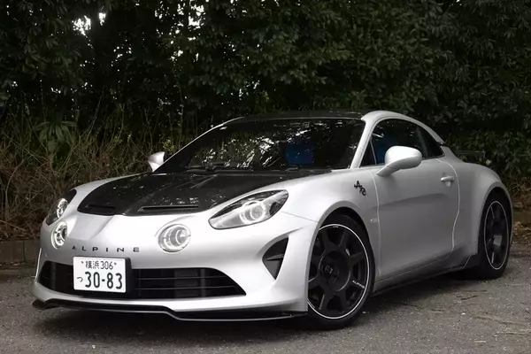 さらばA110。プロが自腹買いする名車。最後の過激な限定車「アルピーヌ A110 R 70」の魔力