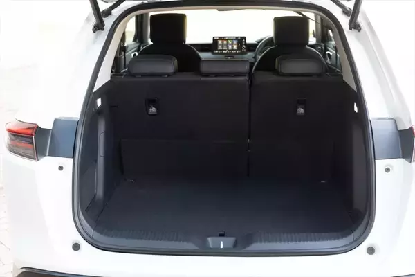 「【2025年版】400万円以下でオススメのコンパクトSUVは？ 国内外モデルを比較した」の画像