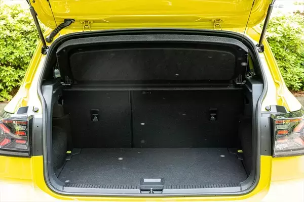 「【2025年版】400万円以下でオススメのコンパクトSUVは？ 国内外モデルを比較した」の画像