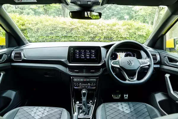 「【2025年版】400万円以下でオススメのコンパクトSUVは？ 国内外モデルを比較した」の画像