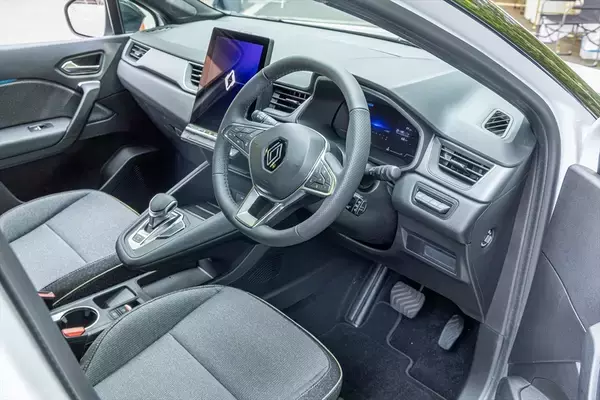 「【2025年版】400万円以下でオススメのコンパクトSUVは？ 国内外モデルを比較した」の画像