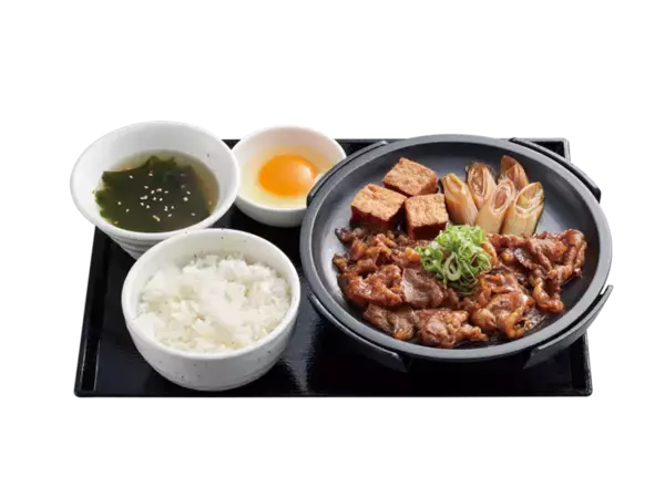 「【本日】「牛すき焼きカルビ丼」がスタート！強火でじゅわっと焼き上げた本格肉丼」の画像