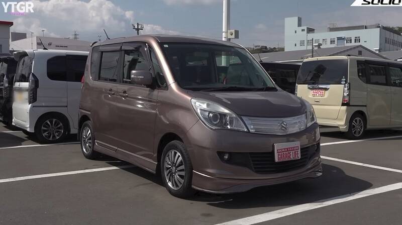 15年前のクルマと侮るなかれ！ 燃費22.5km/Lの実力派、2代目ソリオを再評価する
