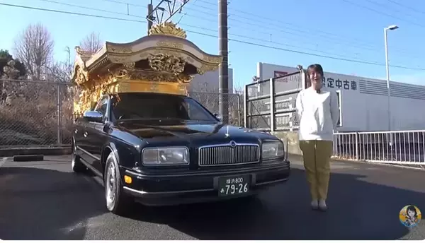 【働くクルマ】昔よく見た「宮型霊柩車」の知られざる架装費用と奥深い秘密を徹底解剖