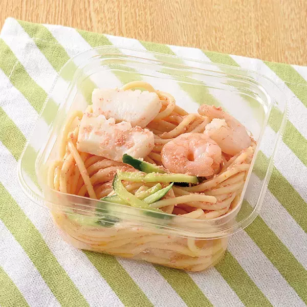 「ファミマ、明太子やたまごの「春の彩りサラダ」5種発売！あと1品に便利」の画像