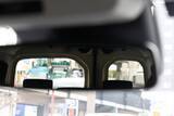 「椅子が外れて広大な荷室に!? ルノー「グランカングー」は国産ミニバンとココが違う」の画像13