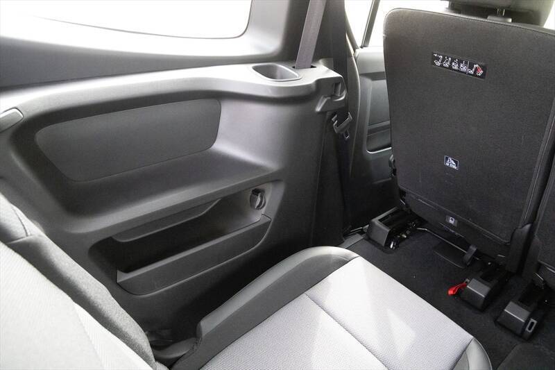 椅子が外れて広大な荷室に!? ルノー「グランカングー」は国産ミニバンとココが違う