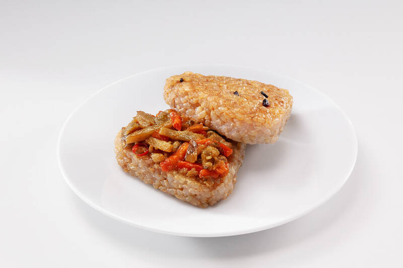 モスの冷凍「焼きおにバーガー」2品が登場！ スーパー展開で冷食に本格参入