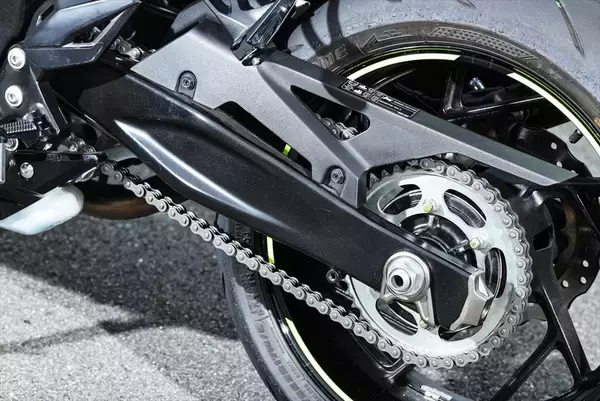 「復活希望！ スズキ最後のナナハン「GSX-S750」が残した走りの良さ」の画像