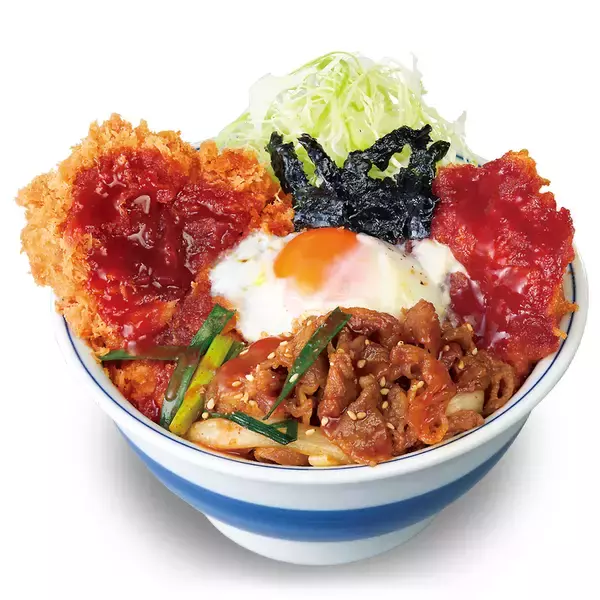 「かつや渾身！牛×豚×鶏の「プルコギビビンカツ丼」がド迫力」の画像