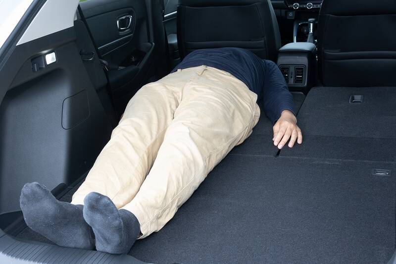 21年の超私的ベストバイ カーの Vezel は車中泊が可能かを検証した 22年1月15日 エキサイトニュース 5 6 21年の超私的ベストバイ カーの Vezel は車中泊が可能かを検証した 22年1月15日 エキサイトニュース 5 6