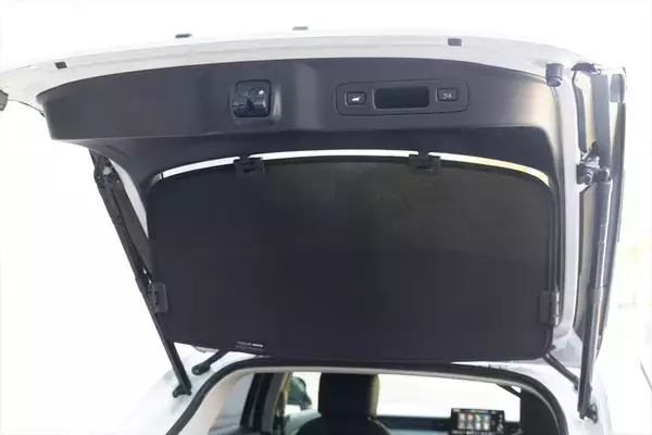 「カジュアル＆ワイルドに変貌！ マイナーチェンジのHonda「VEZEL」を徹底解剖」の画像