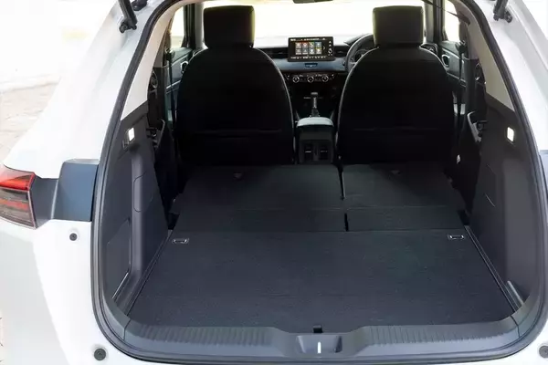 「カジュアル＆ワイルドに変貌！ マイナーチェンジのHonda「VEZEL」を徹底解剖」の画像