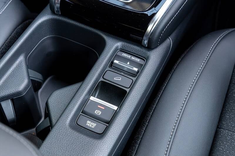 カジュアル＆ワイルドに変貌！ マイナーチェンジのHonda「VEZEL」を徹底解剖