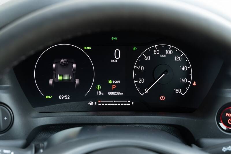 カジュアル＆ワイルドに変貌！ マイナーチェンジのHonda「VEZEL」を徹底解剖