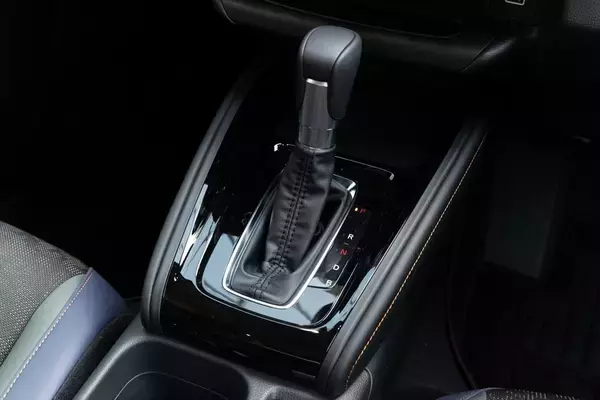 「カジュアル＆ワイルドに変貌！ マイナーチェンジのHonda「VEZEL」を徹底解剖」の画像