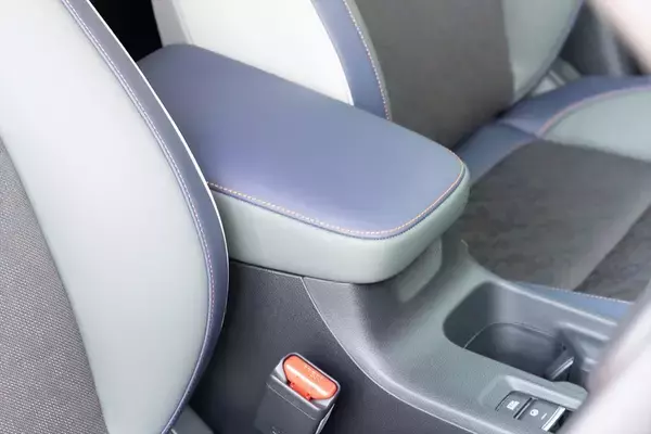 「カジュアル＆ワイルドに変貌！ マイナーチェンジのHonda「VEZEL」を徹底解剖」の画像