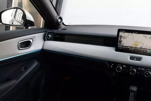 「カジュアル＆ワイルドに変貌！ マイナーチェンジのHonda「VEZEL」を徹底解剖」の画像