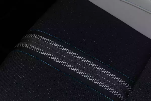 「カジュアル＆ワイルドに変貌！ マイナーチェンジのHonda「VEZEL」を徹底解剖」の画像