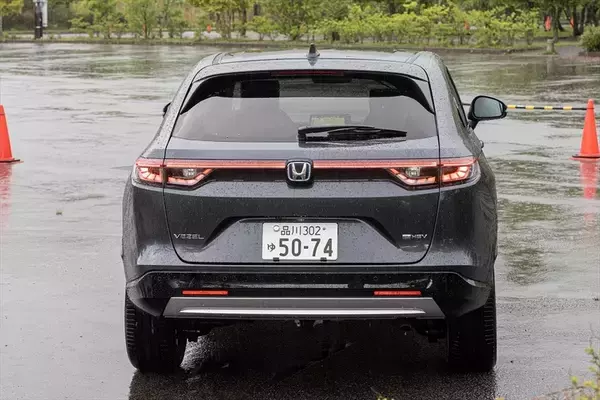 「カジュアル＆ワイルドに変貌！ マイナーチェンジのHonda「VEZEL」を徹底解剖」の画像