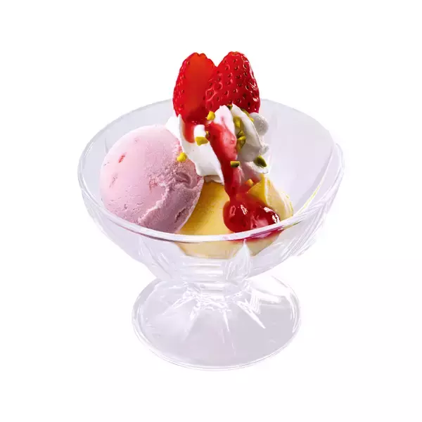 「いちごづくし！「ストロベリーファッジサンデー」が605円、旬のデザートフェアに注目」の画像