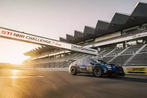 スバル、今年も“世界一過酷”へ WRX S4ベース車でニュルブルクリンク24時間に17回目の挑戦
