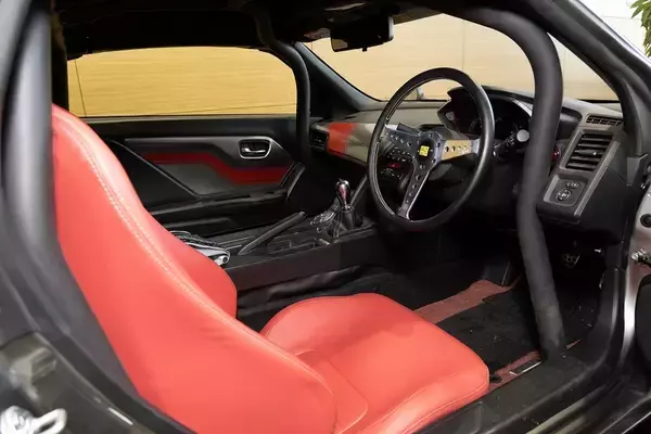 「オープンスポーツ「Modulo Neo Classic Racer」のラジコンは若者に刺さるのか？」の画像