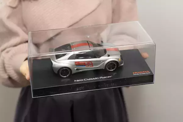 「オープンスポーツ「Modulo Neo Classic Racer」のラジコンは若者に刺さるのか？」の画像