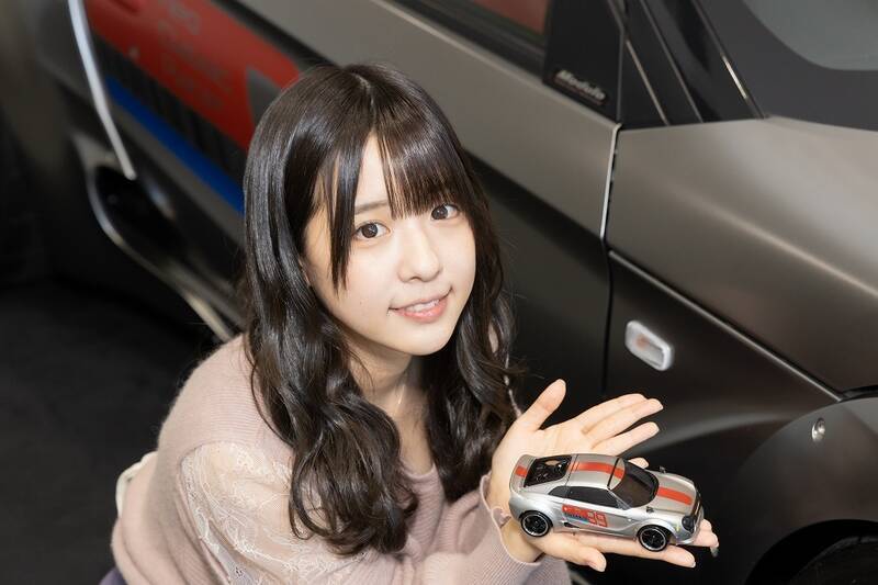 オープンスポーツ「Modulo Neo Classic Racer」のラジコンは若者に刺さるのか？