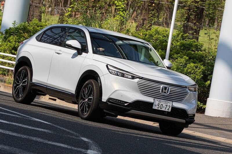 オープンスポーツ「Modulo Neo Classic Racer」のラジコンは若者に刺さるのか？