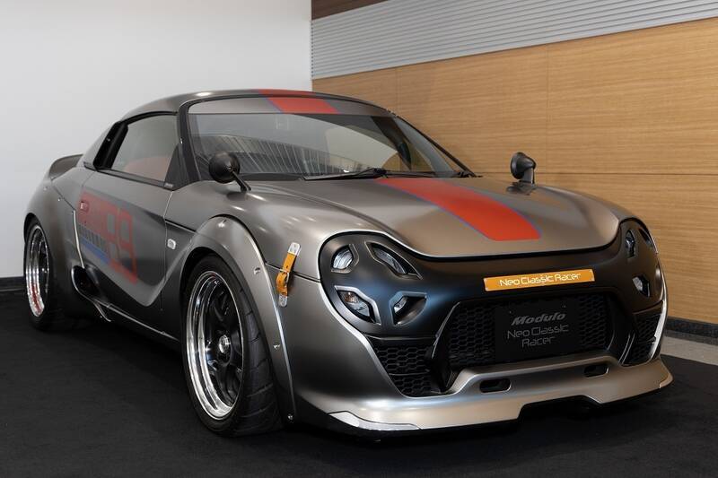 オープンスポーツ「Modulo Neo Classic Racer」のラジコンは若者に刺さるのか？