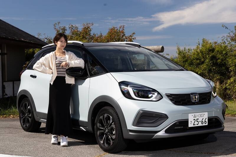 マイナーチェンジ後のHonda「FIT」がどう変わったのかを最上位とSUV系モデルで体感した