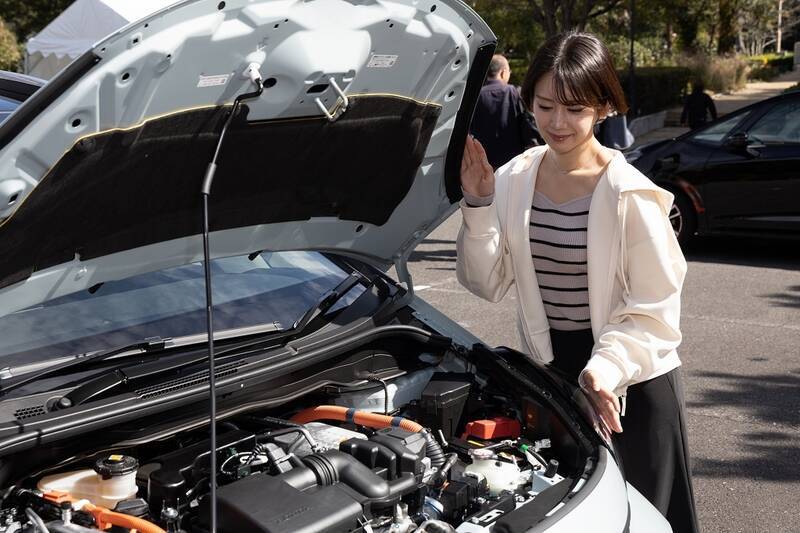 マイナーチェンジ後のHonda「FIT」がどう変わったのかを最上位とSUV系モデルで体感した