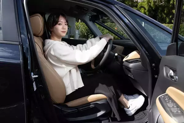 「マイナーチェンジ後のHonda「FIT」がどう変わったのかを最上位とSUV系モデルで体感した」の画像