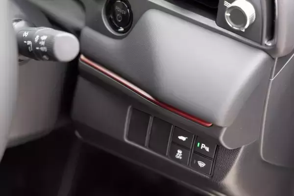 「「VEZEL e:HEV RS」は後出しズルい！ と言いたくなるほどイイクルマだった」の画像