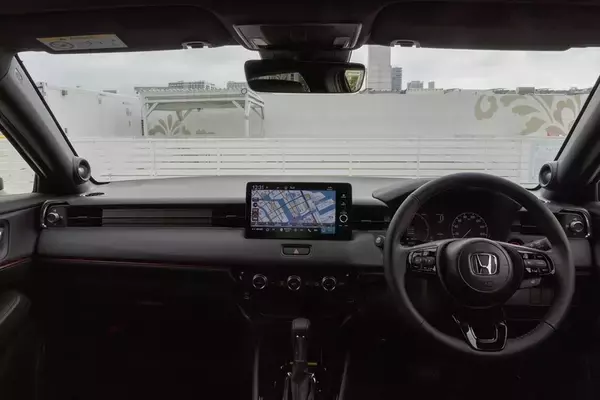 「「VEZEL e:HEV RS」は後出しズルい！ と言いたくなるほどイイクルマだった」の画像