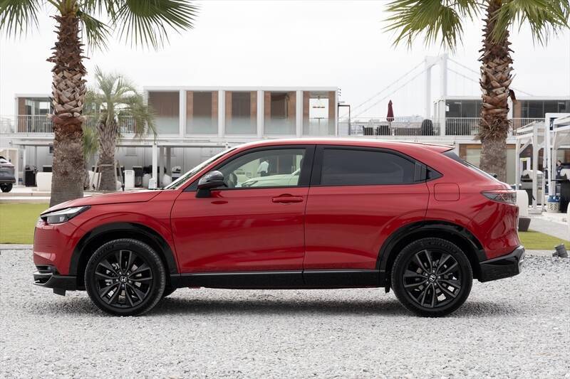 「VEZEL e:HEV RS」は後出しズルい！ と言いたくなるほどイイクルマだった