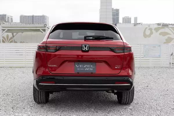 「「VEZEL e:HEV RS」は後出しズルい！ と言いたくなるほどイイクルマだった」の画像