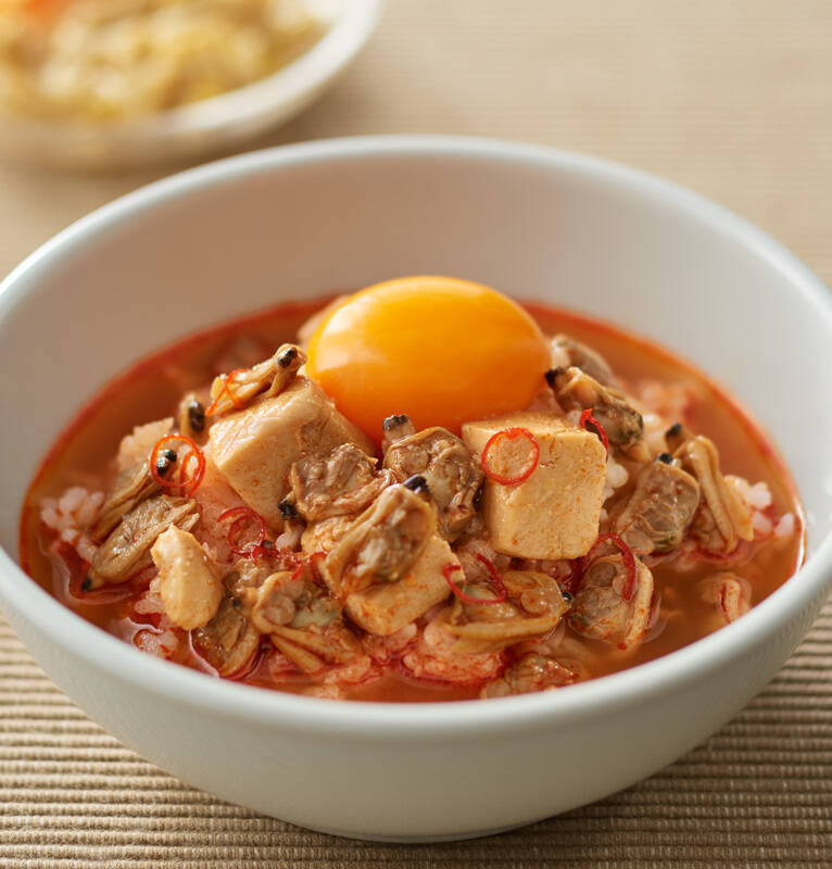 無印良品「ごはんにかける」シリーズで「コムタン」と「スンドゥブチゲ」が楽しめる