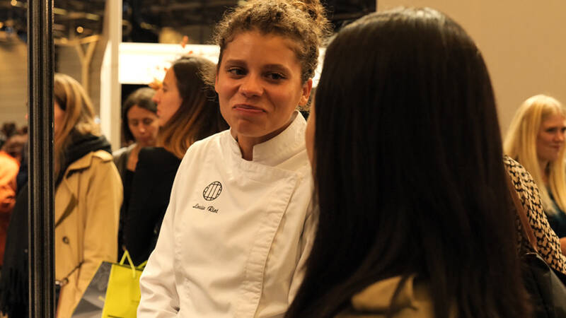 美食の街・パリで人気のスパークリング清酒、チョコレートの祭典でも注目を集める