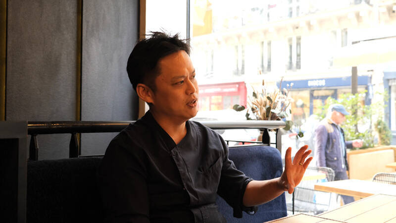 美食の街・パリで人気のスパークリング清酒、チョコレートの祭典でも注目を集める